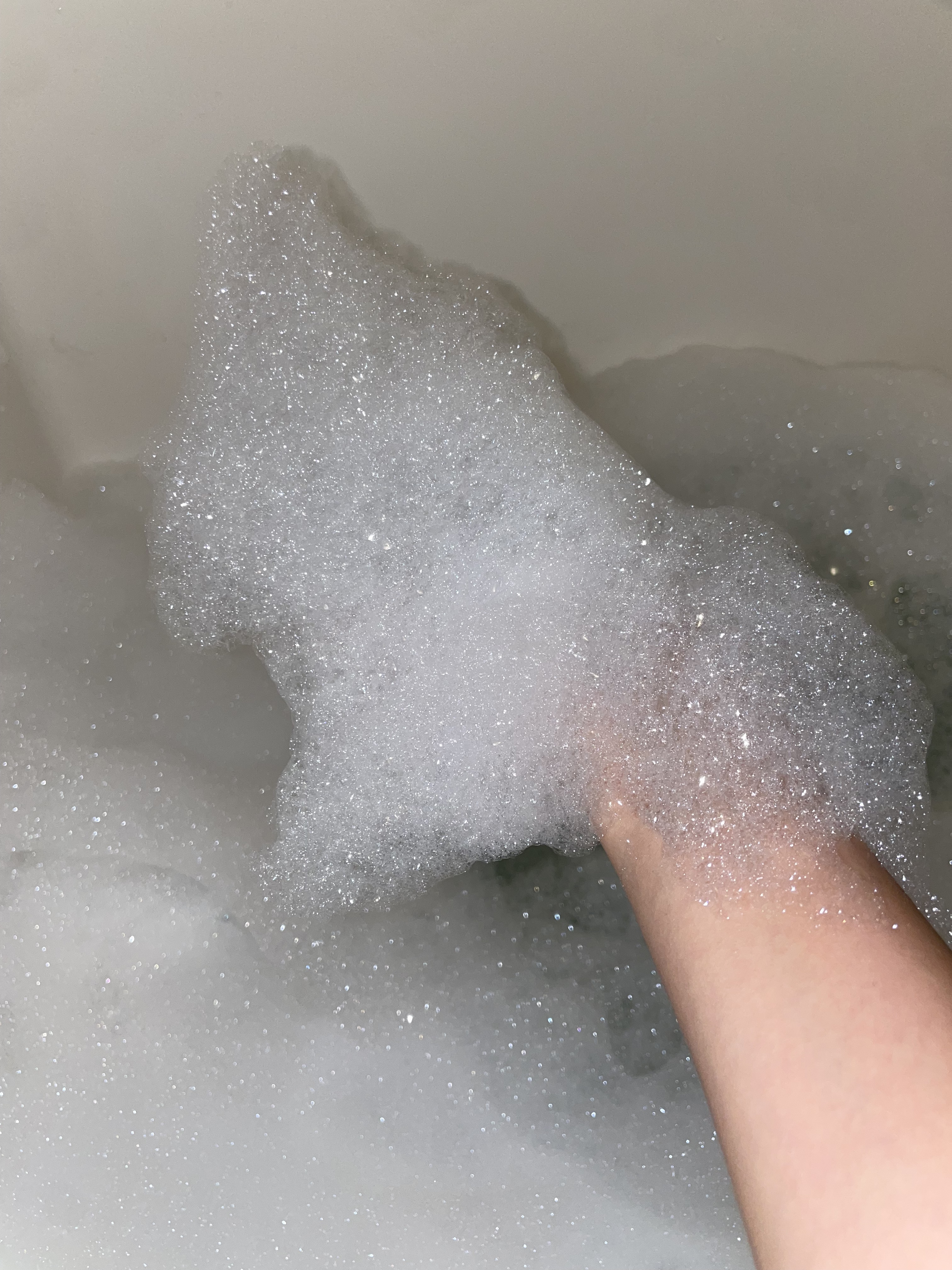 VANILLA PINK PEPPER  バス＆ボディバブル/Laline/ボディソープを使ったクチコミ（2枚目）