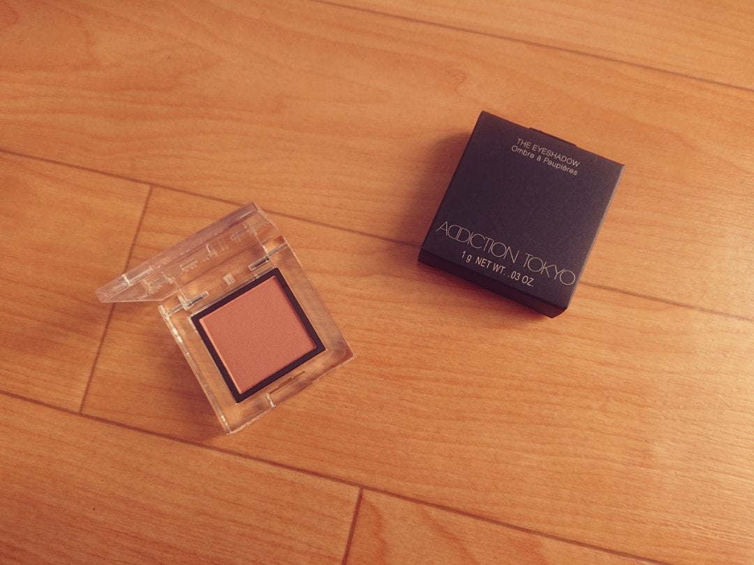 アディクション ザ アイシャドウ マット/ADDICTION/単色アイシャドウを使ったクチコミ(2枚目)