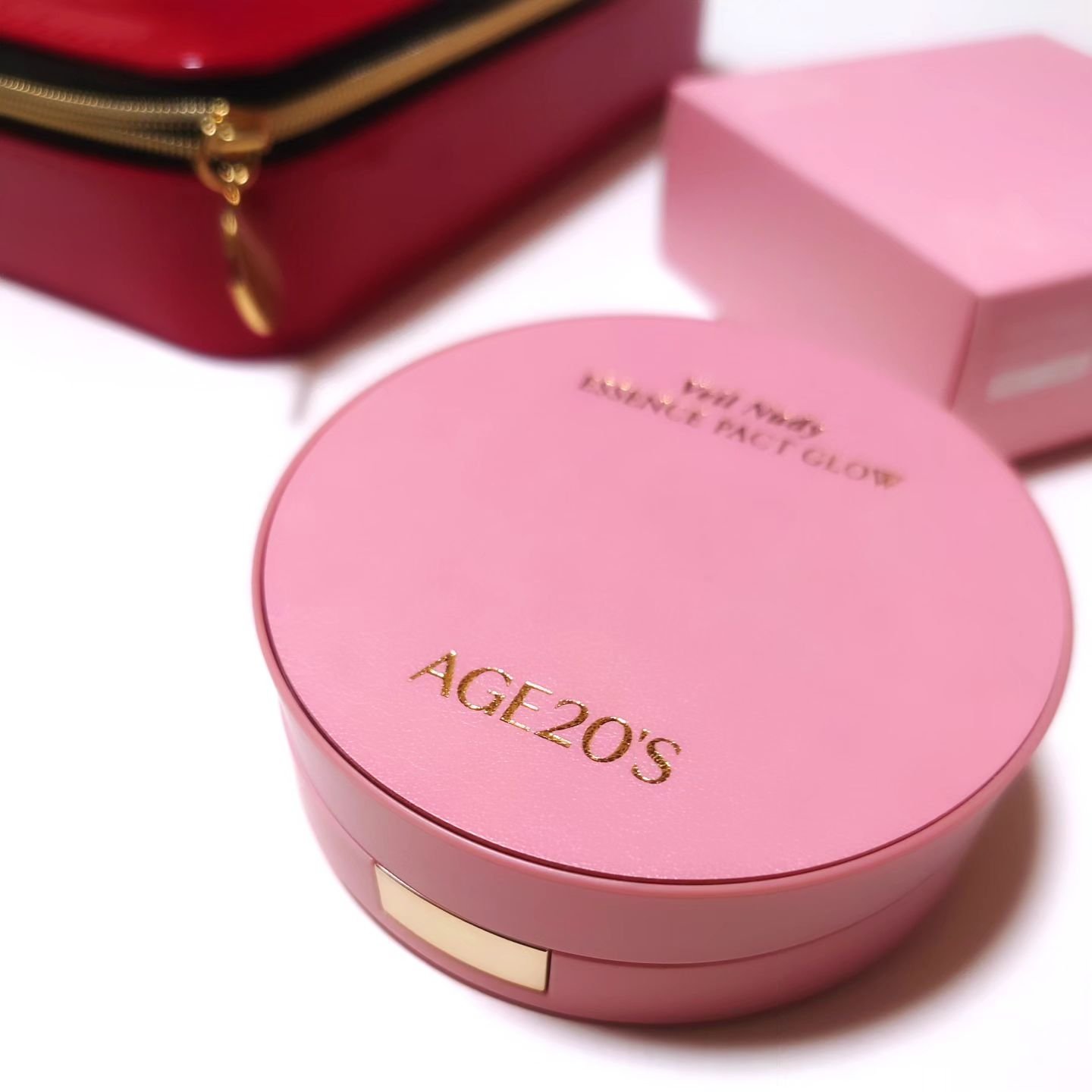 ヴェールヌーディ エッセンスパクトグロウ/AGE20’s/クリーム・エマルジョンファンデーションを使ったクチコミ（1枚目）