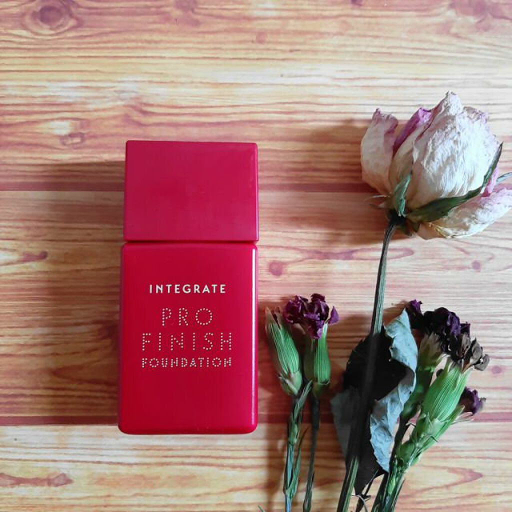 プロフィニッシュリキッド/インテグレート/リキッドファンデーションを使ったクチコミ(2枚目)