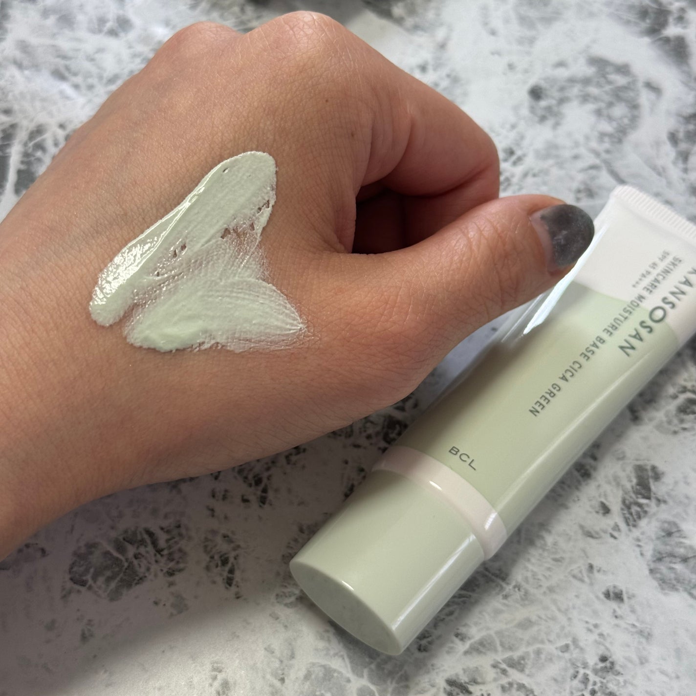 乾燥さん 保湿力スキンケア下地 シカグリーン/乾燥さん/化粧下地を使ったクチコミ(3枚目)