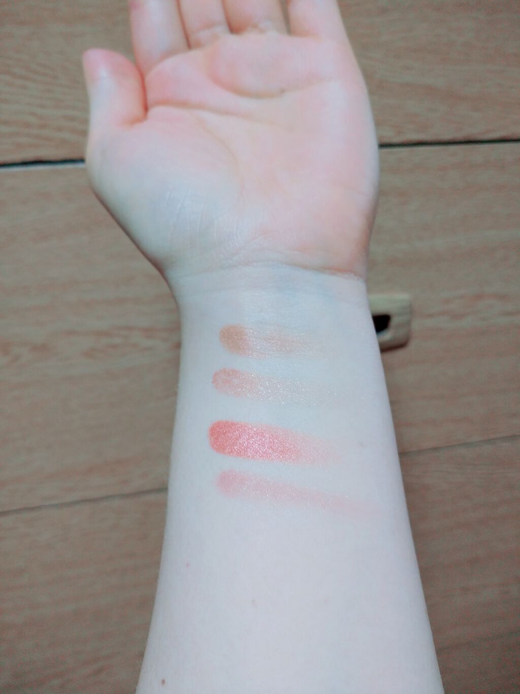 イロアソビ 4色アイパレット/iroasobi/アイシャドウパレットを使ったクチコミ（3枚目）