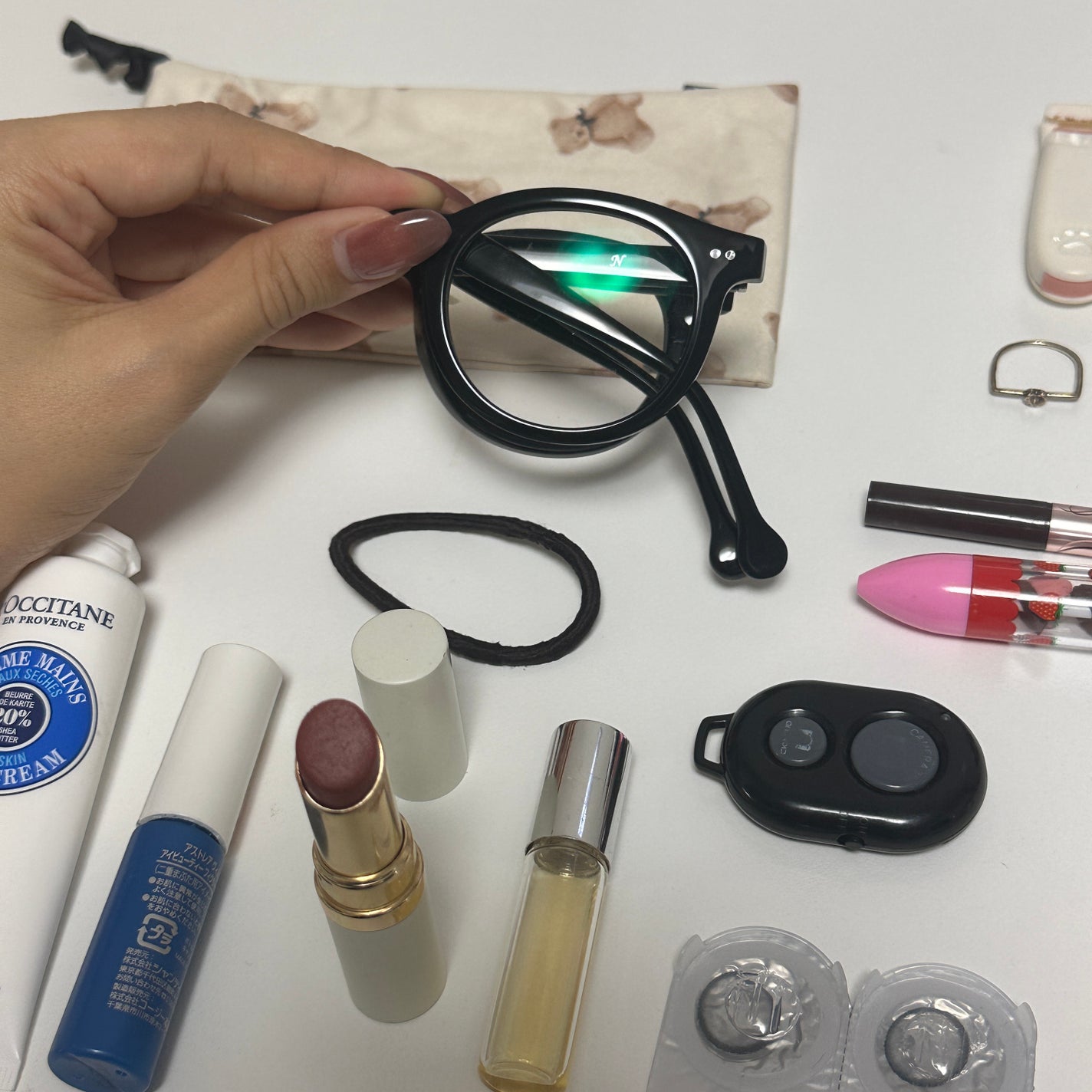 アイビューティー フィクサー WP/アストレア ヴィルゴ/二重まぶた用アイテムを使ったクチコミ(3枚目)