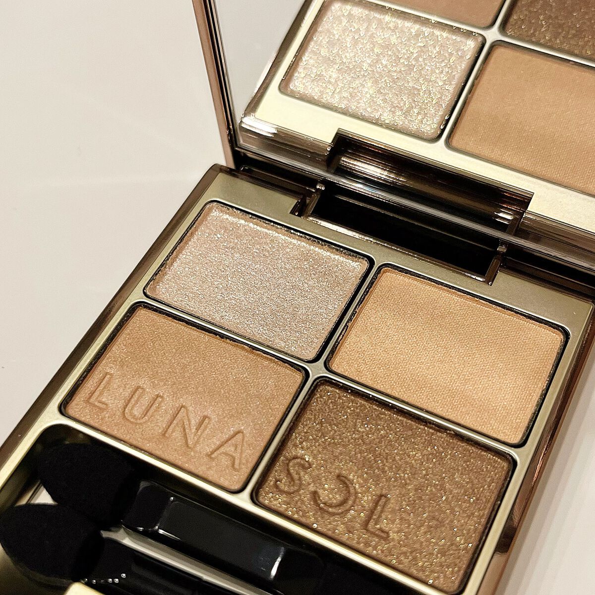 スキンモデリングアイズ/LUNASOL/アイシャドウパレットを使ったクチコミ(1枚目)
