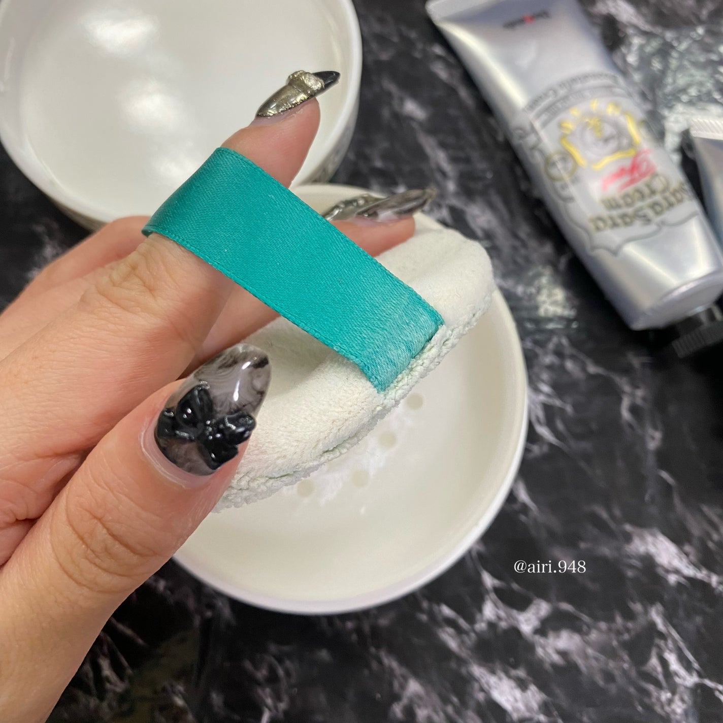 薬用さらさらデオドラントパウダー/デオナチュレ/デオドラント・制汗剤を使ったクチコミ(5枚目)