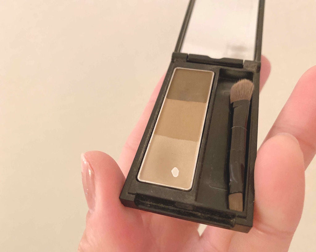 ケイト デザイニングアイブロウ3D/KATE/パウダーアイブロウを使ったクチコミ(2枚目)