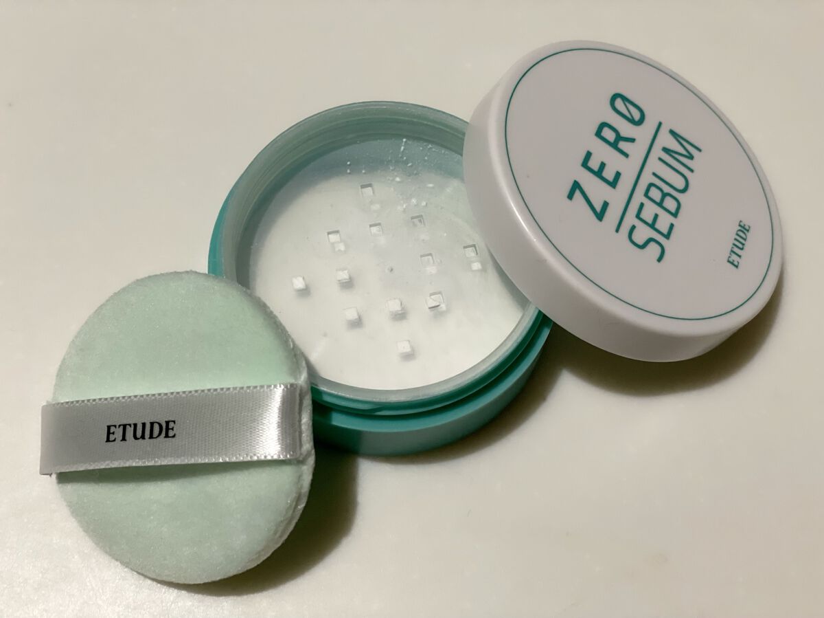 Zセバムドライングパウダー/ETUDE/フェイスパウダーを使ったクチコミ(4枚目)
