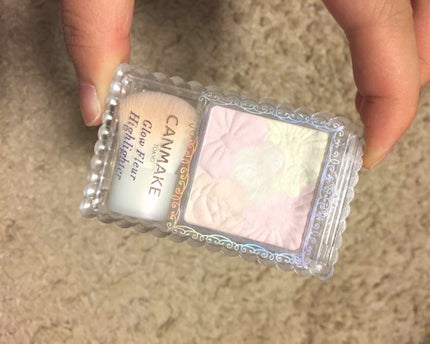 グロウフルールハイライター/キャンメイク/パウダーハイライトを使ったクチコミ(1枚目)