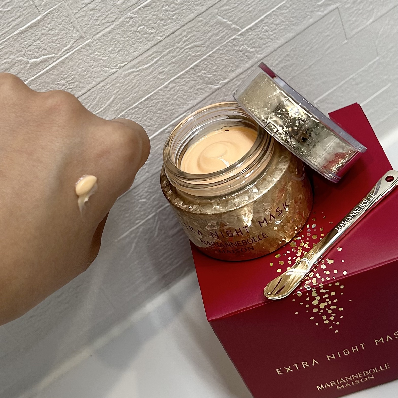 エクストラナイトクリーム/マリアンボレ/フェイスクリームを使ったクチコミ（3枚目）