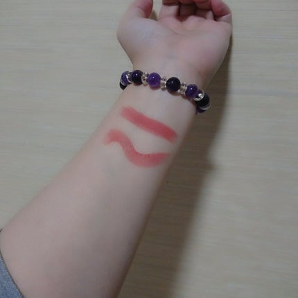 グリッタースノー パウダーヴェールリップトーク/ETUDE/口紅を使ったクチコミ(3枚目)