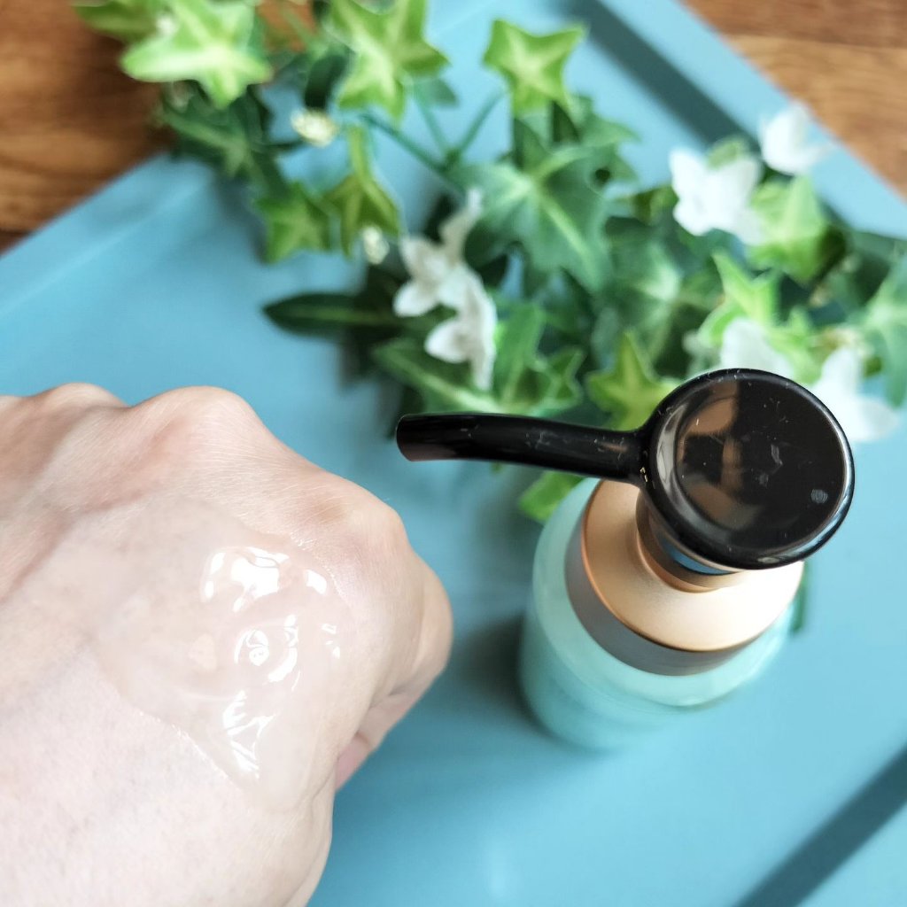 ミラクルズ うるおいブーストミルクウォーターセラム/パンテーン/アウトバストリートメントを使ったクチコミ（2枚目）