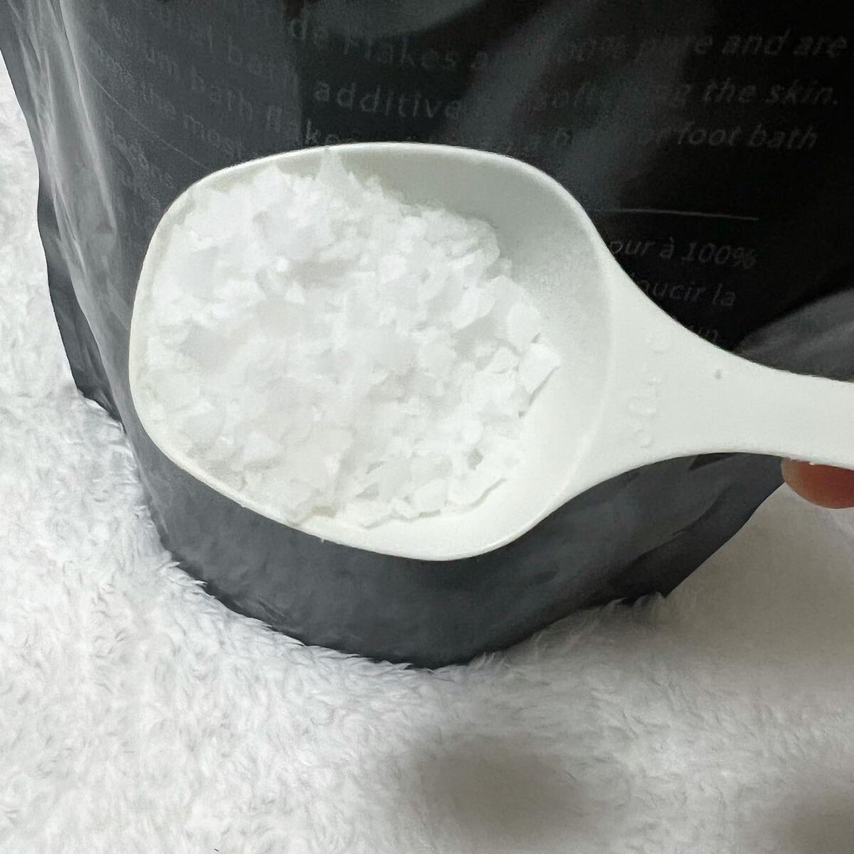 マグネシウムスパフレーク/MEDICION/無機塩系入浴剤を使ったクチコミ(2枚目)