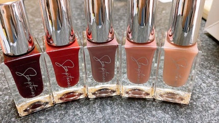 Somptueux(ソンプチュー) ネイルポリッシュ/DAISO/マニキュアを使ったクチコミ(1枚目)