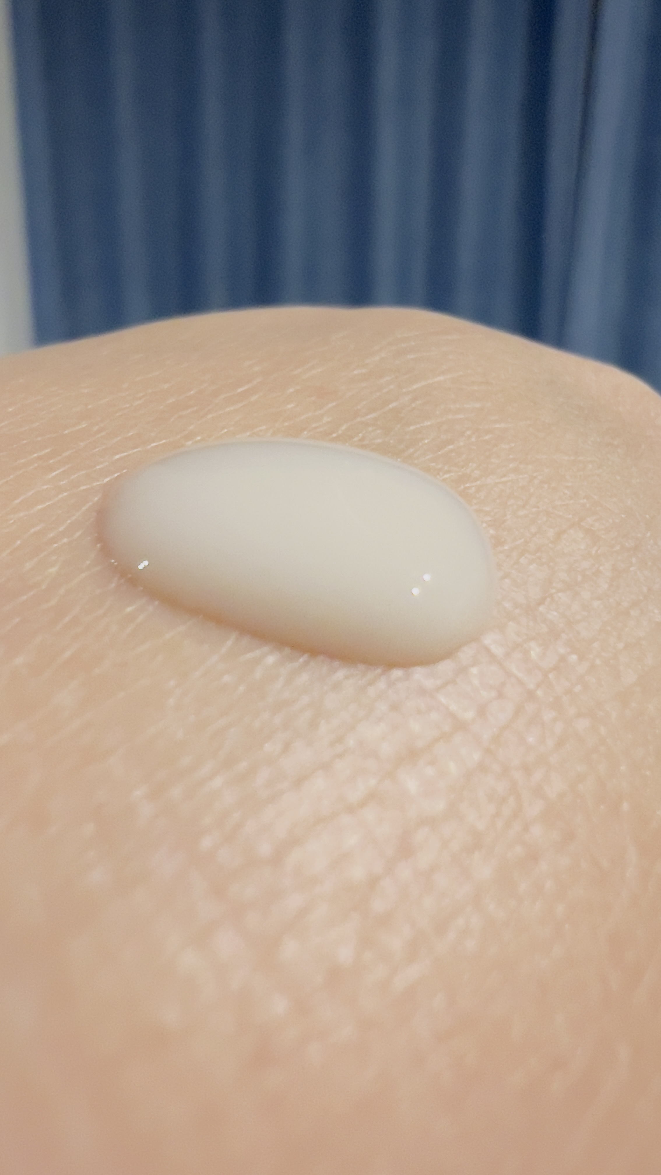 マヤ72H セラム/Antipodes/美容液を使ったクチコミ（2枚目）