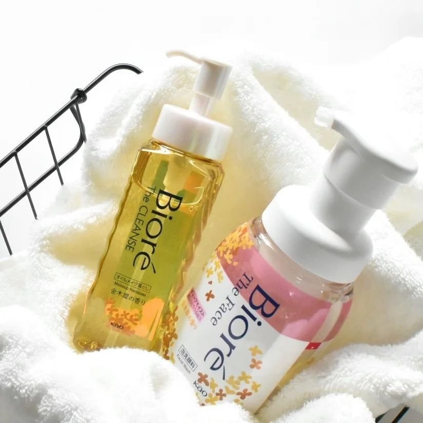 ビオレ ザ クレンズ オイルメイク落とし  金木犀の香り/ビオレ/オイルクレンジングを使ったクチコミ（1枚目）