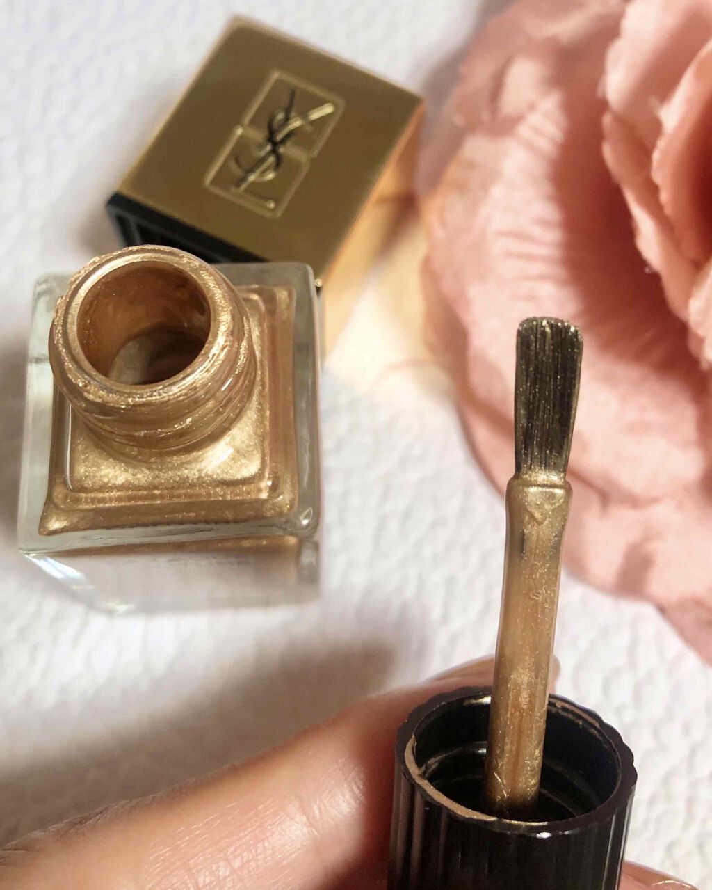 ラ ラック クチュール/YVES SAINT LAURENT BEAUTE/マニキュアを使ったクチコミ(4枚目)
