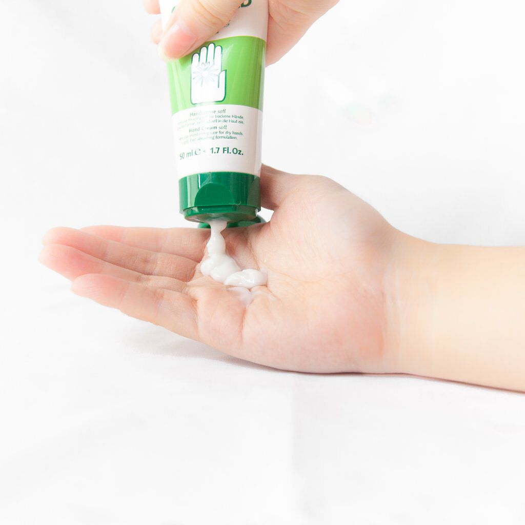 グリソメド ハンドクリーム R ソフト(フローラル)/グリソメド/ボディグッズを使ったクチコミ（3枚目）