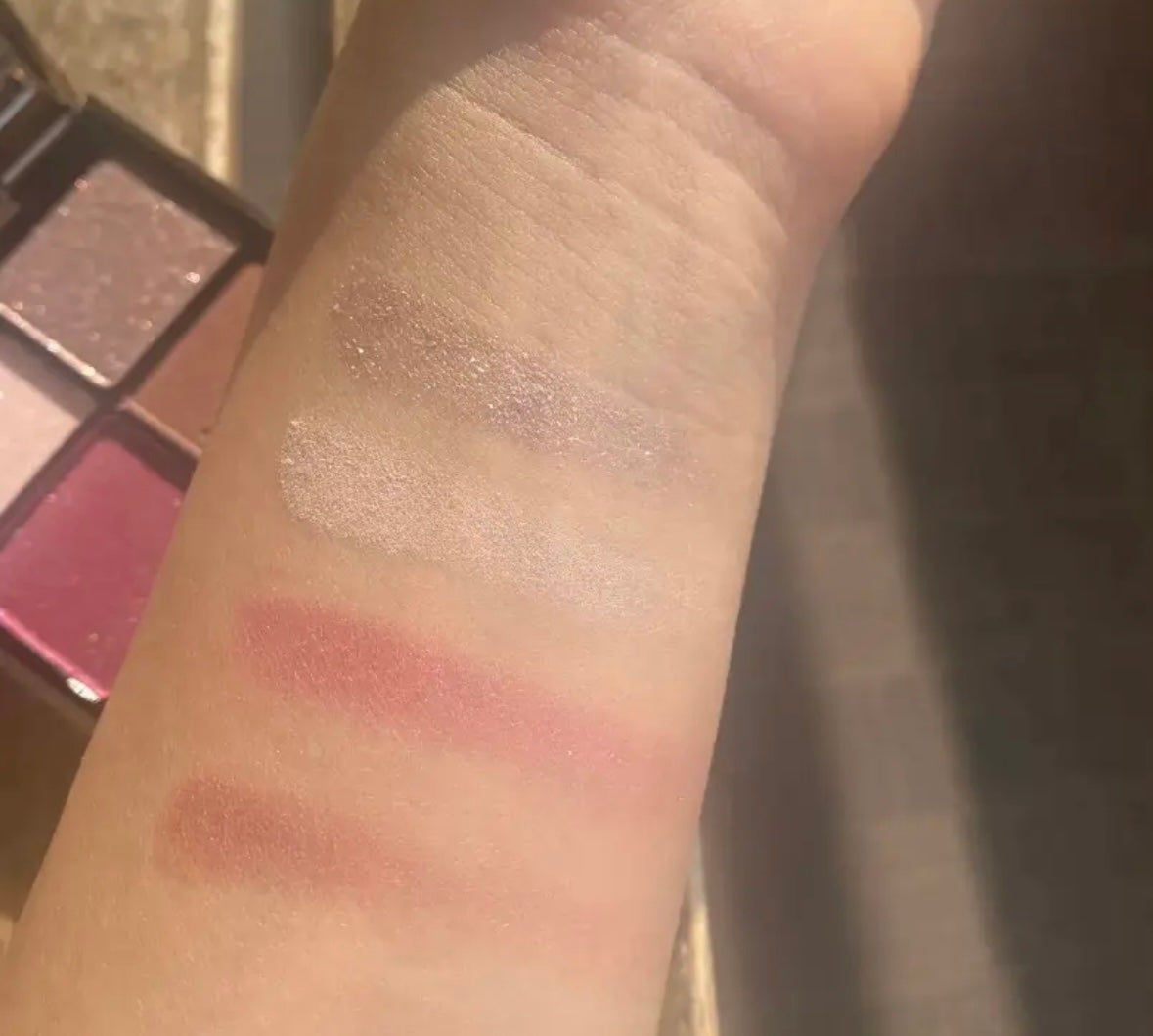 アイカラーレーション/LUNASOL/アイシャドウパレットを使ったクチコミ(3枚目)