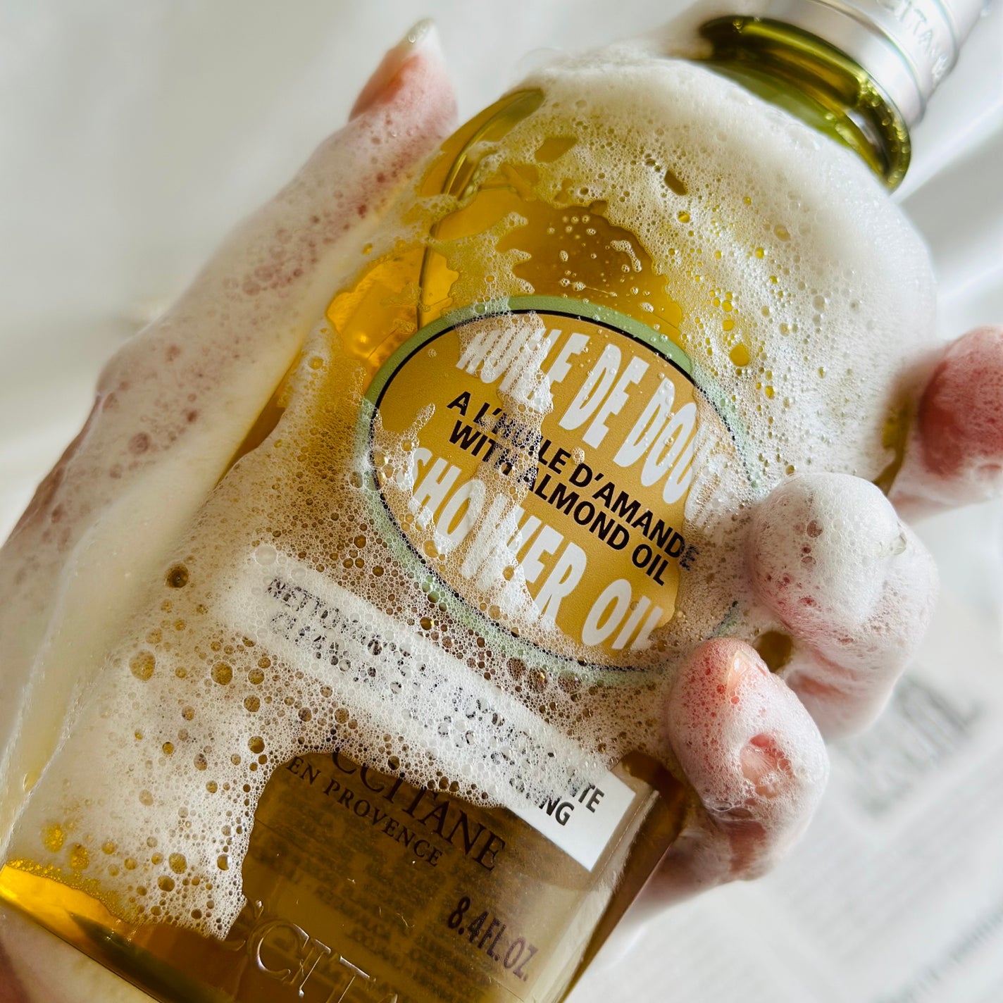 アーモンド モイスチャライジングシャワーオイル/L'OCCITANE/ボディソープを使ったクチコミ(3枚目)