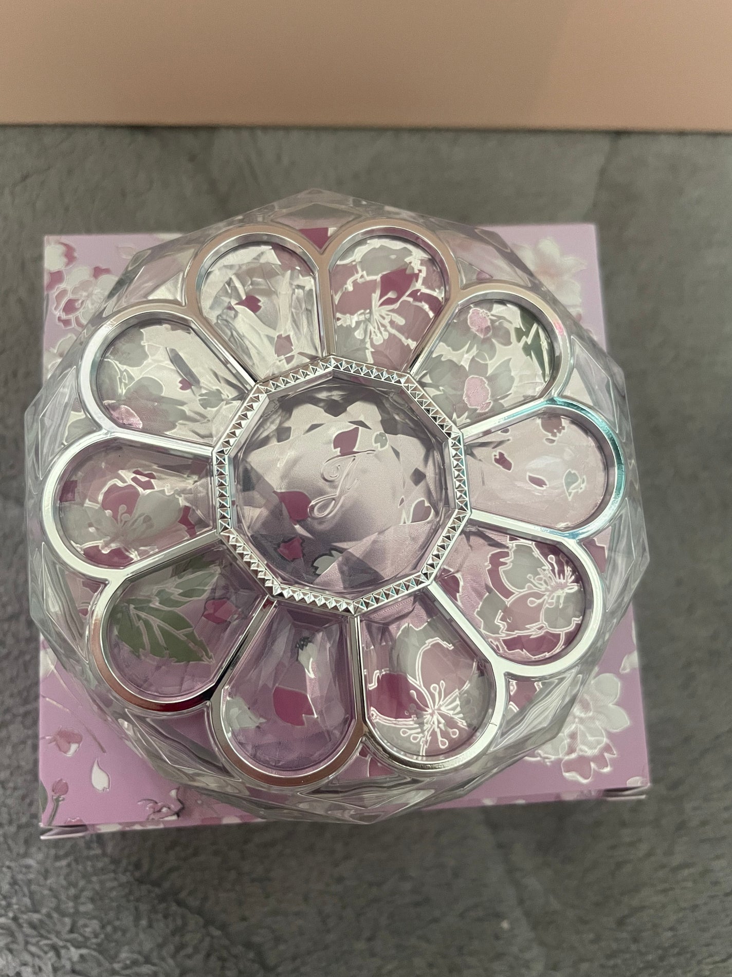 ジルスチュアート ブルームクチュール アイズ/JILL STUART/アイシャドウパレットを使ったクチコミ(3枚目)