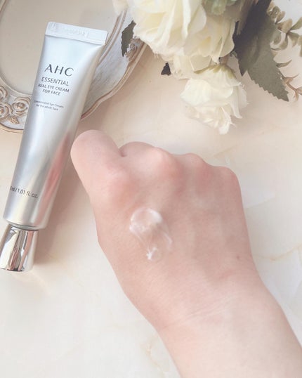 エッセンシャル リアル アイクリーム フォーフェイス/AHC/アイケア・アイクリームを使ったクチコミ(3枚目)