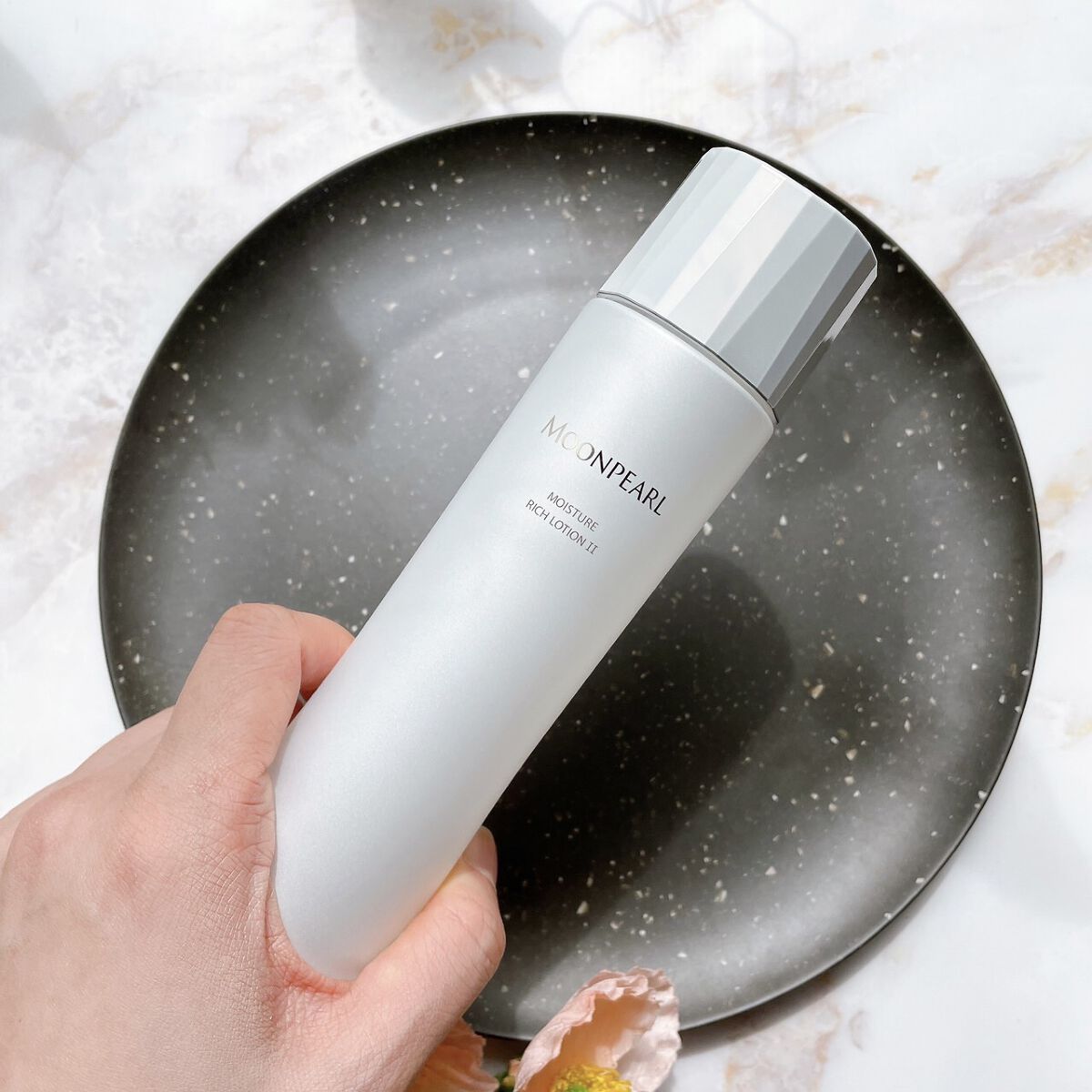 ムーンパール　バイタライジングクリーム/ミキモト コスメティックス/フェイスクリームを使ったクチコミ（2枚目）