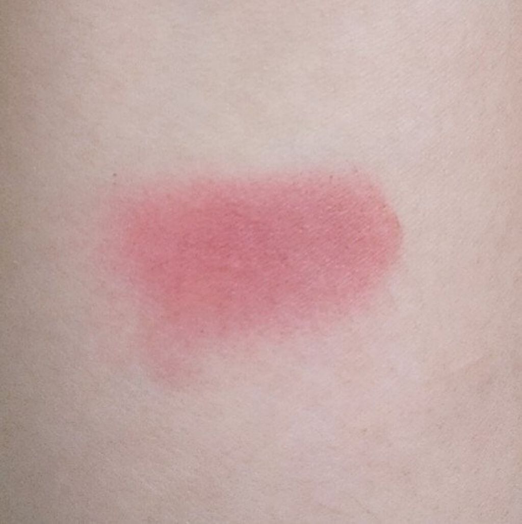 UR GLAM　POWDER EYESHADOW/U R GLAM/単色アイシャドウを使ったクチコミ（2枚目）