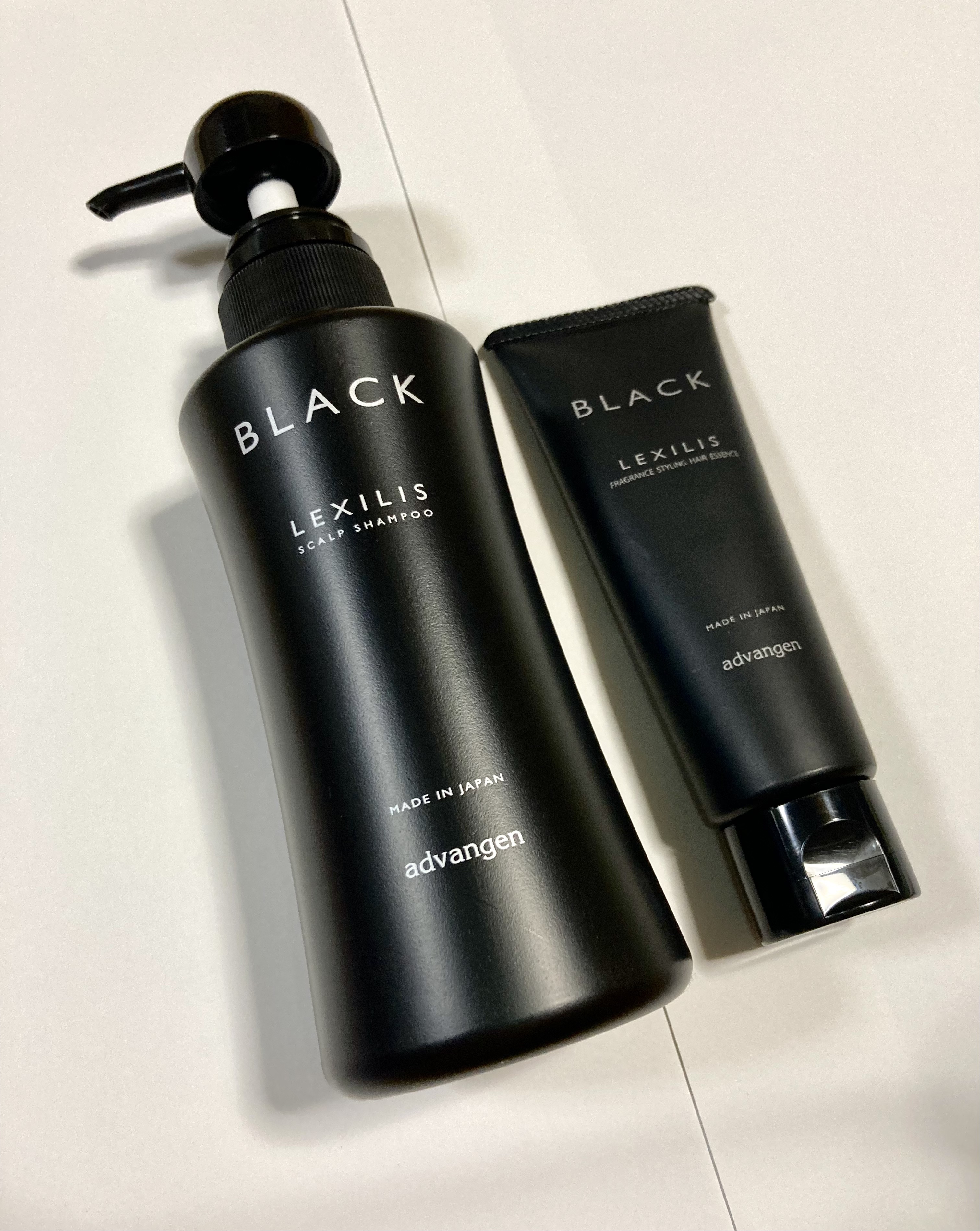 ブラック フレグランス スタイリング ヘアエッセンス/LEXILIS/アウトバストリートメントを使ったクチコミ（1枚目）