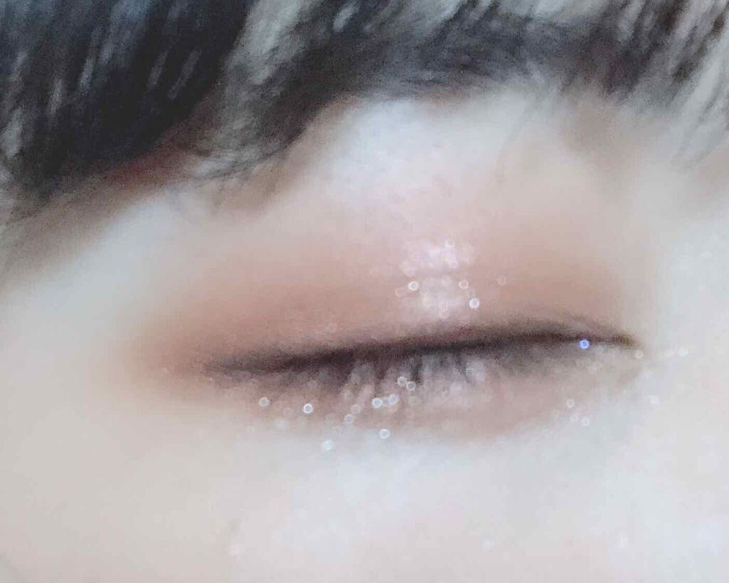 キラキラ アイシャドウ/ETUDE/スティックアイシャドウを使ったクチコミ（2枚目）