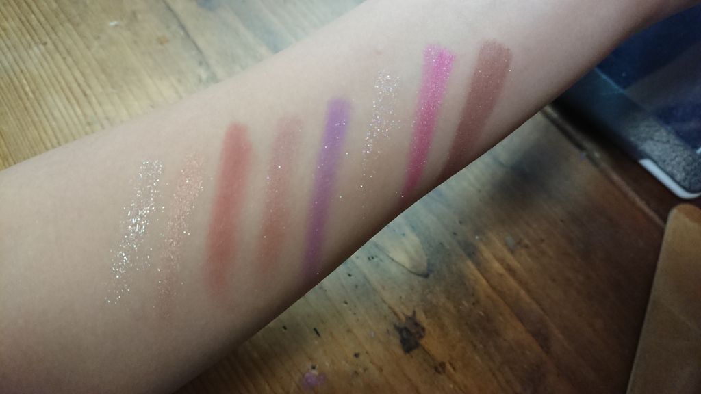 ファーストコレクションアイズ/VAVI MELLO/アイシャドウパレットを使ったクチコミ(2枚目)