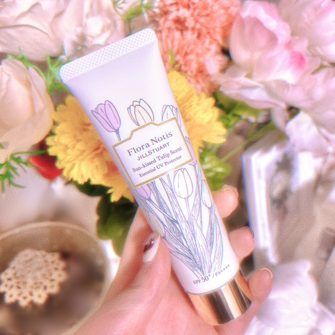 サンキストチューリップ エッセンシャルUVプロテクター SPF50+/PA++++<顔・からだ用>/Flora Notis JILL STUART/日焼け止めクリームを使ったクチコミ(1枚目)