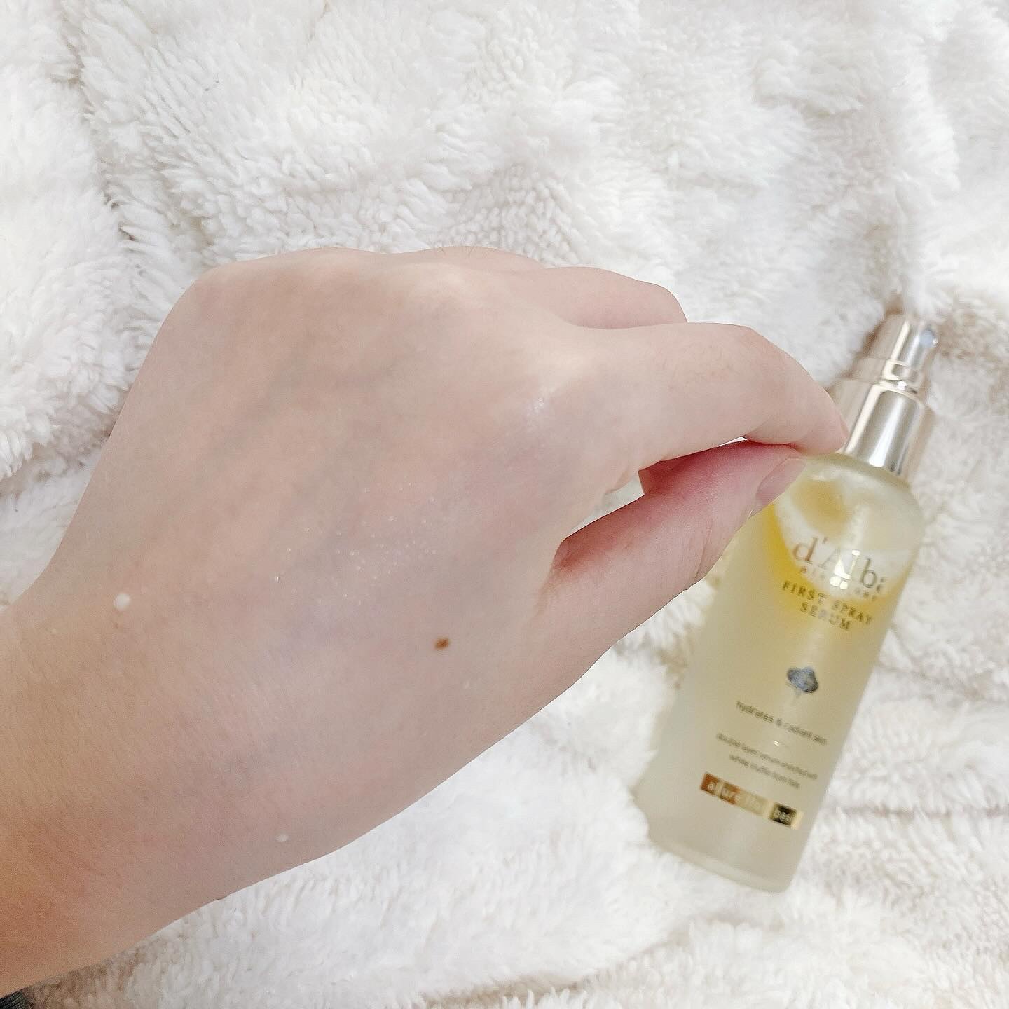 ダルバ ホワイトトリュフファーストスプレーセラム/ダルバ/ミスト状化粧水を使ったクチコミ（3枚目）