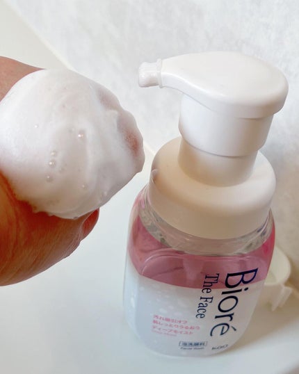 ビオレ ザフェイス 泡洗顔料 ディープモイスト/ビオレ/泡洗顔を使ったクチコミ(3枚目)