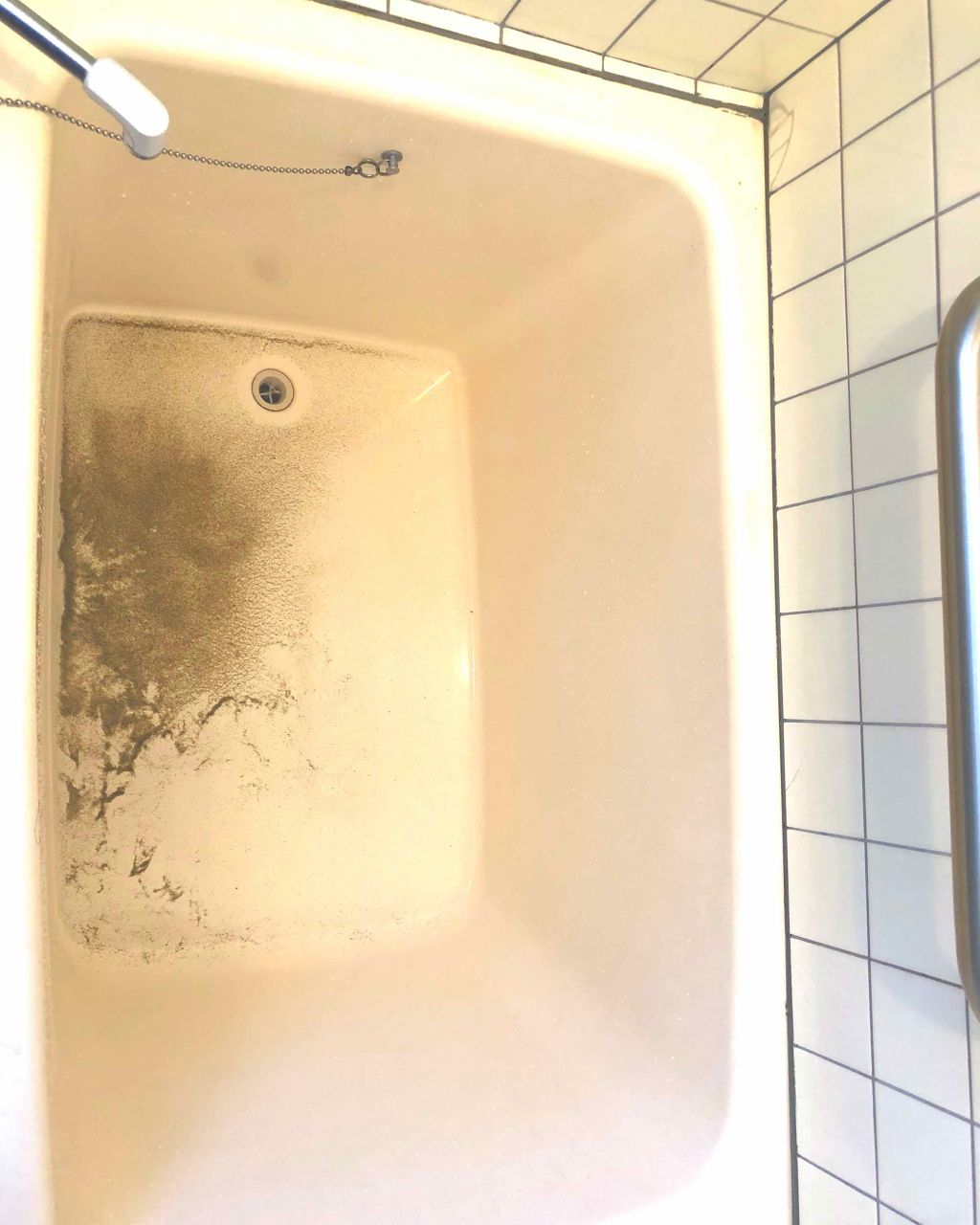 吉田。 on LIPS 「おはようございます。吉田。です。ちょっと奥さん見て下さいよ、こ..」(1枚目)