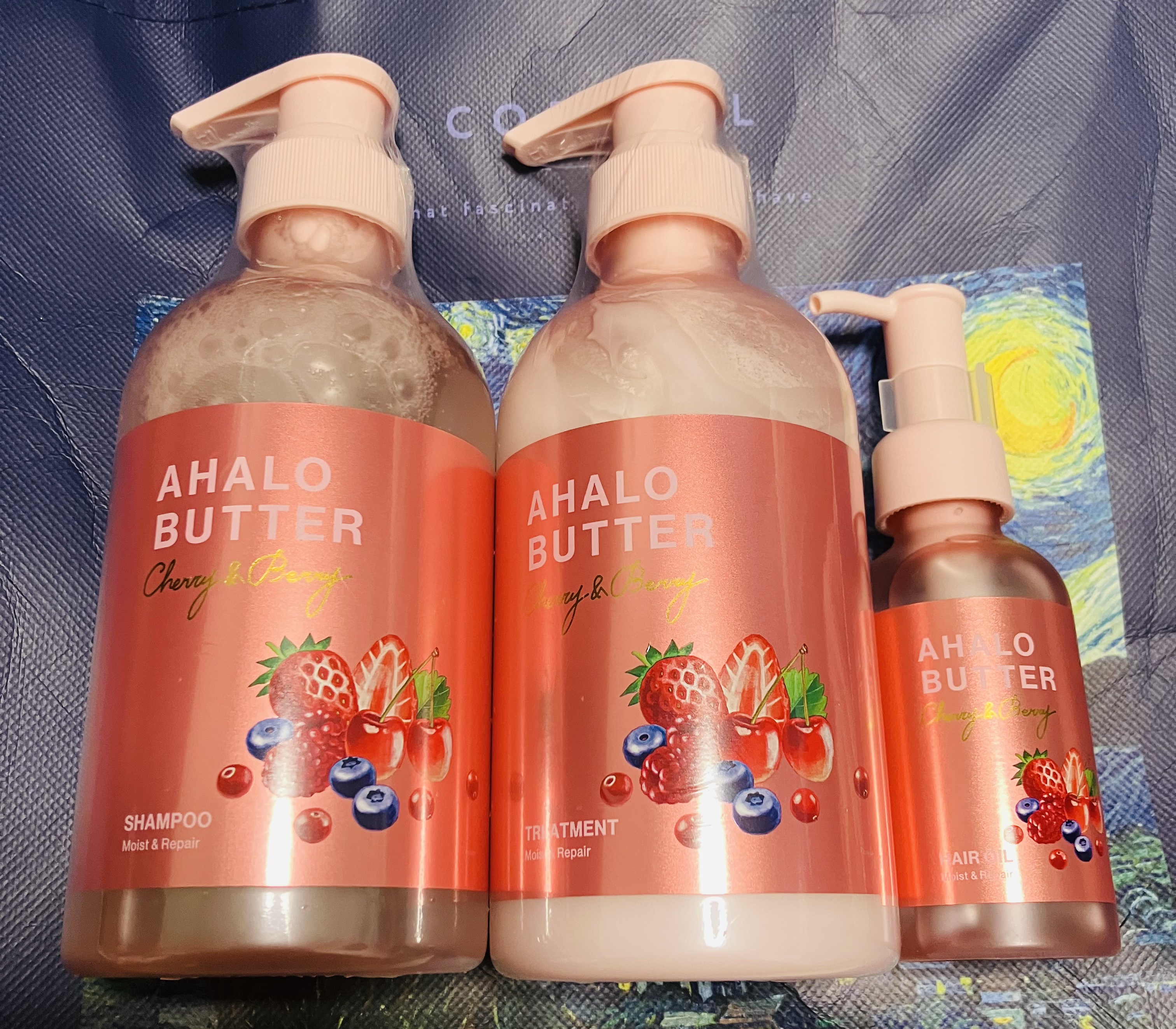 モイスト＆リペア シャンプー＆ヘアトリートメント 限定キット チェリーベリーブロッサムの香り/AHALO BUTTER/市販シャンプーを使ったクチコミ（1枚目）