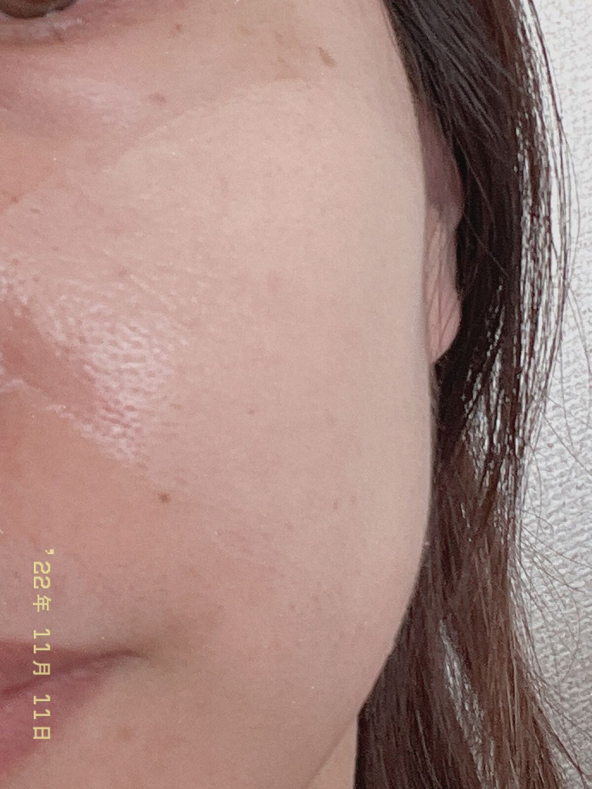 セカンドスキンファンデーション/hince/リキッドファンデーションを使ったクチコミ(2枚目)