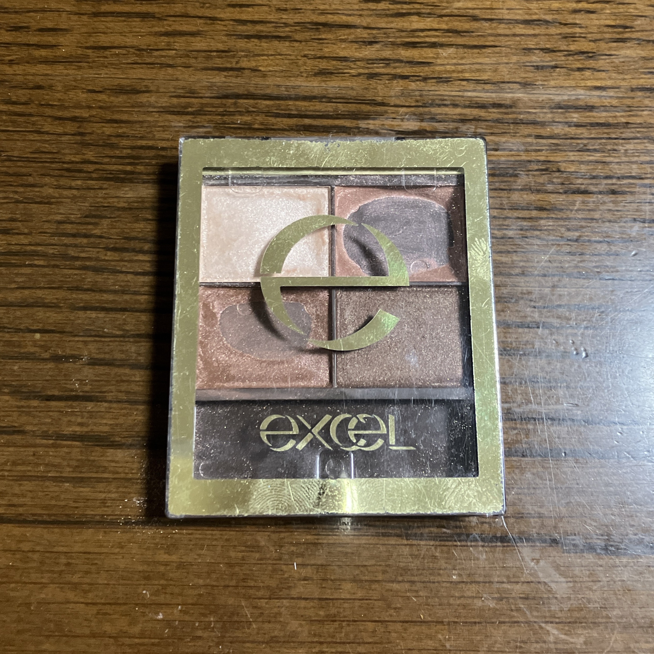 スキニーリッチシャドウ/excel/アイシャドウパレットを使ったクチコミ（2枚目）