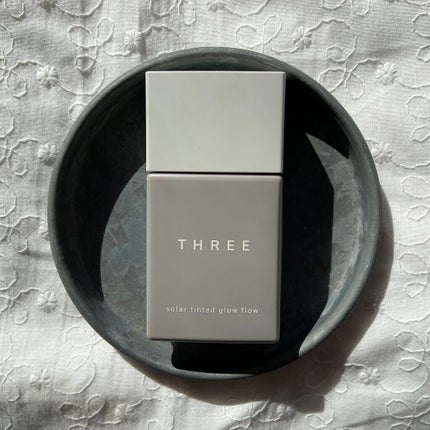ソーラーティンティドグローフロー/THREE/リキッドファンデーションを使ったクチコミ(1枚目)