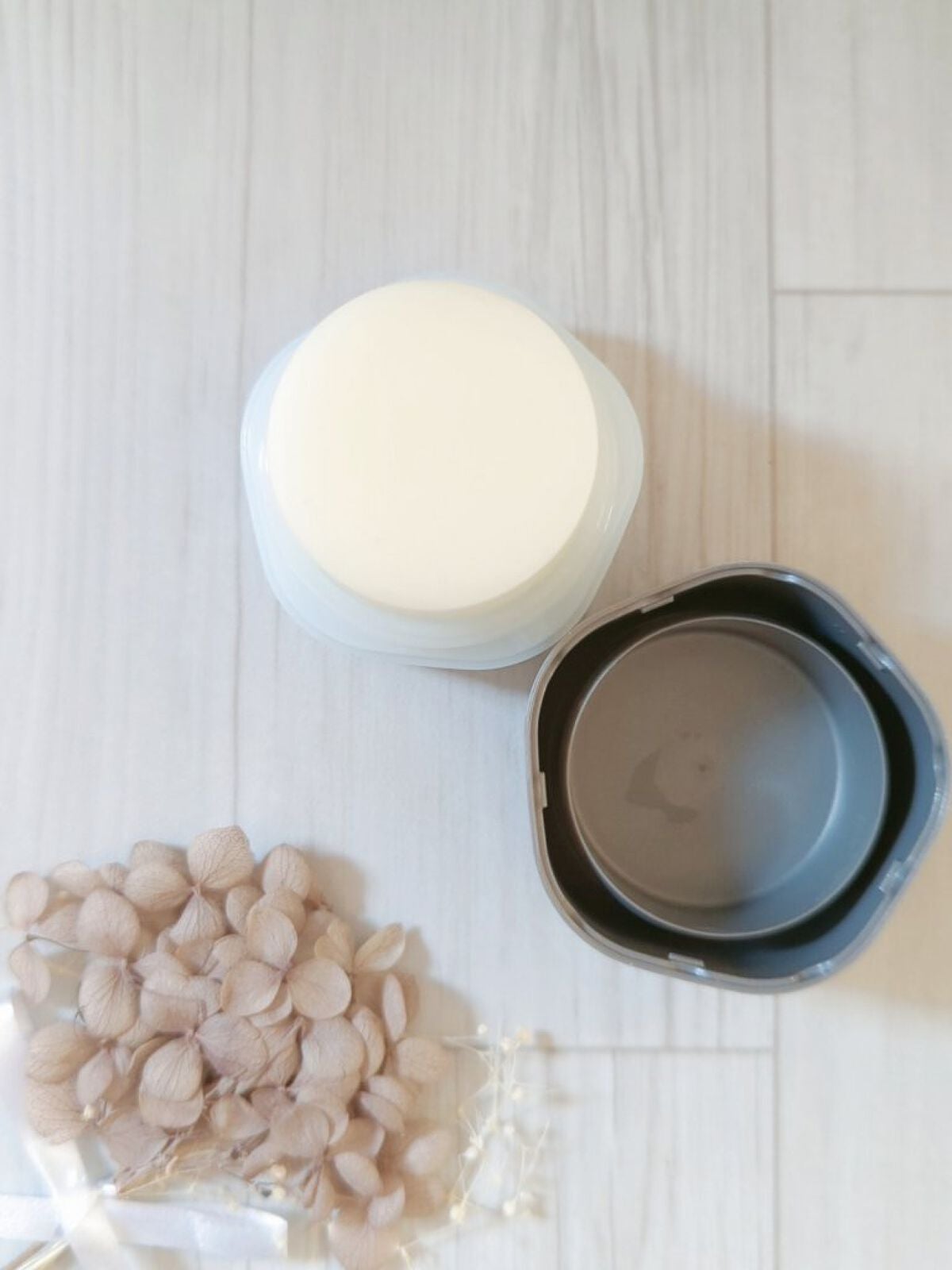 ヘアキープ和草スティック(スーパーハード)/いち髪/ヘアバームを使ったクチコミ(3枚目)