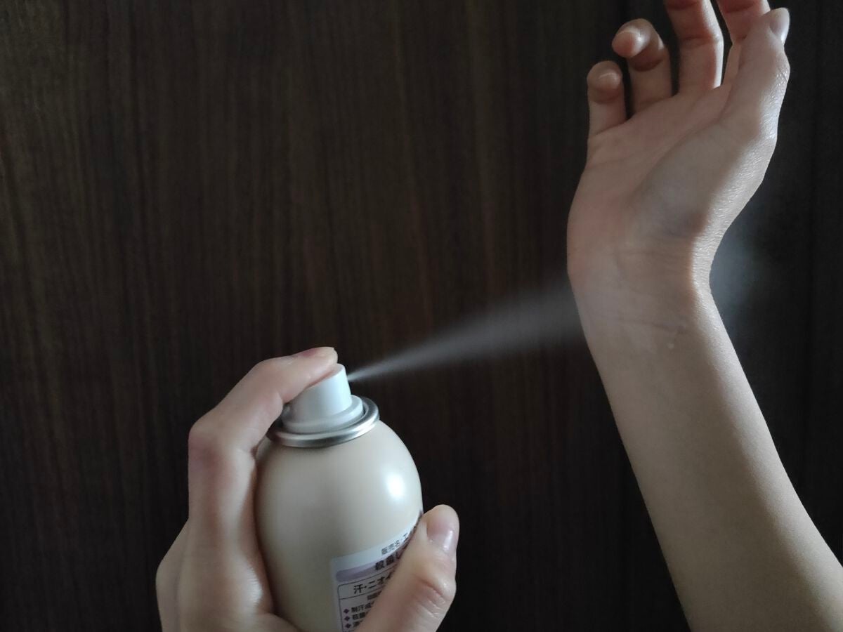 8x4 アロマスイッチ スプレー マンハッタンリネンの香り/8x4/デオドラント・制汗剤を使ったクチコミ(3枚目)