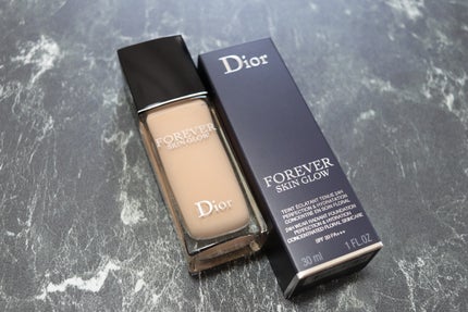 ディオールスキン フォーエヴァー フルイド グロウ/Dior/リキッドファンデーションを使ったクチコミ(1枚目)