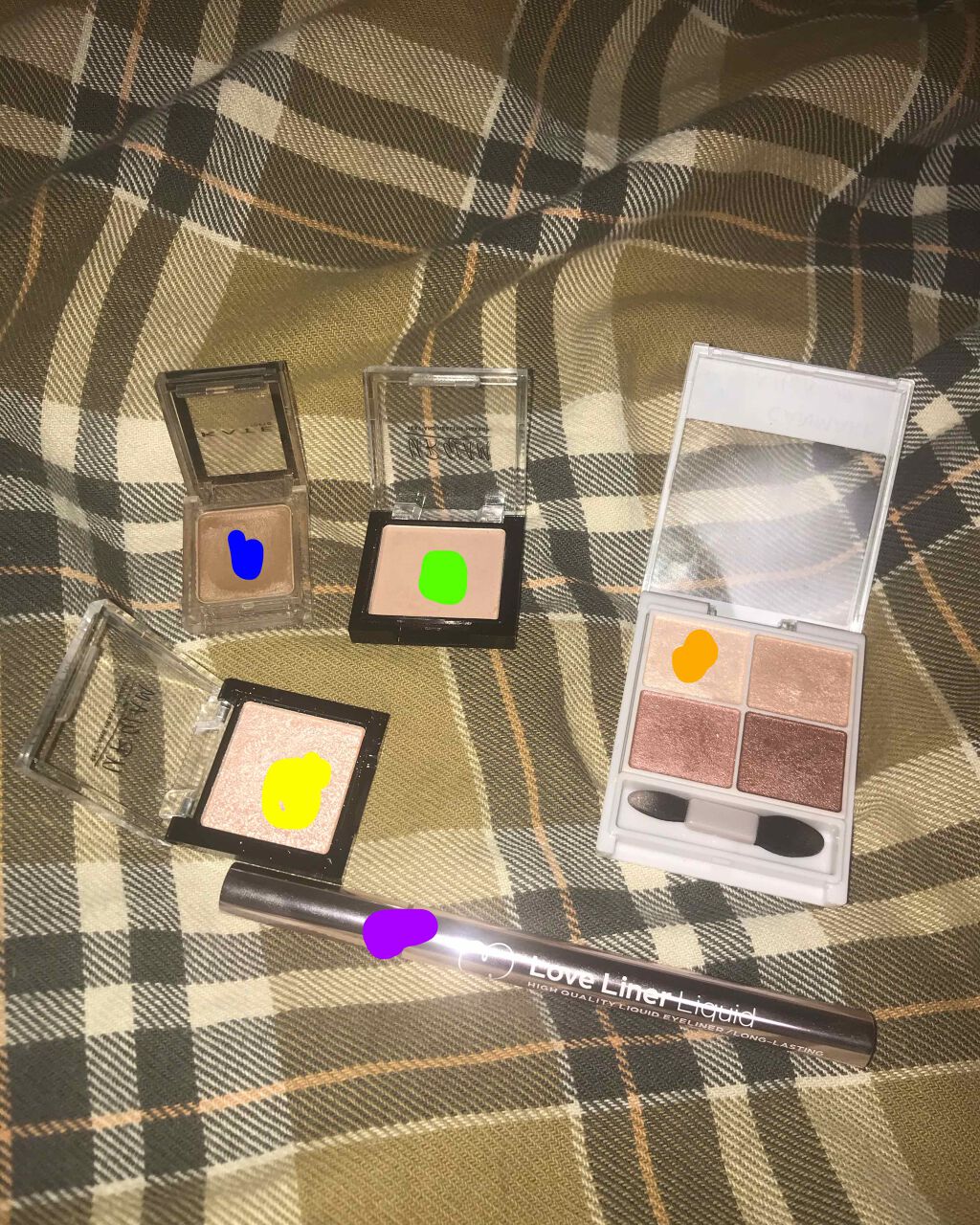 UR GLAM POWDER EYESHADOW/U R GLAM/単色アイシャドウを使ったクチコミ(2枚目)