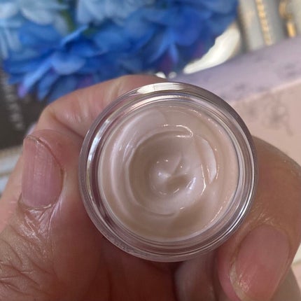 イルミネーティング アイクリーム/ローラ メルシエ/アイケア・アイクリームを使ったクチコミ(2枚目)