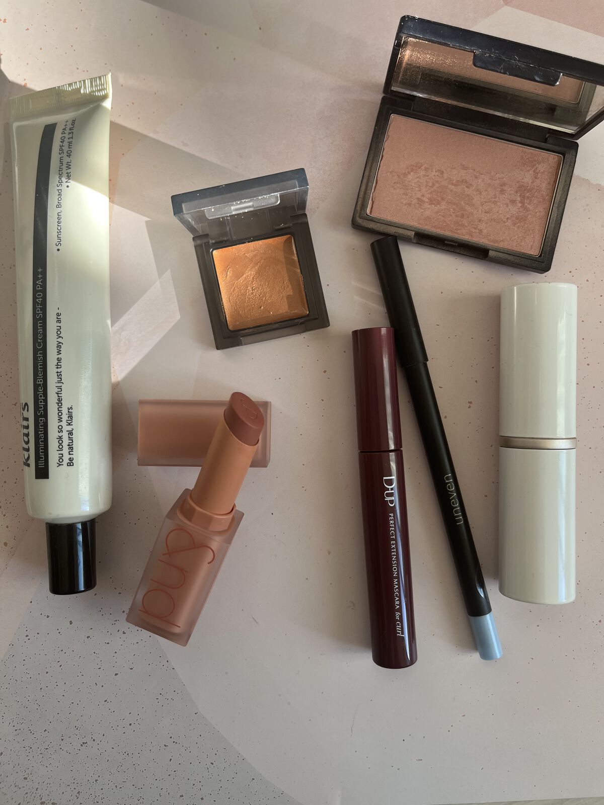 カラーリングソフトアイライナー/uneven/ペンシルアイライナーを使ったクチコミ（1枚目）