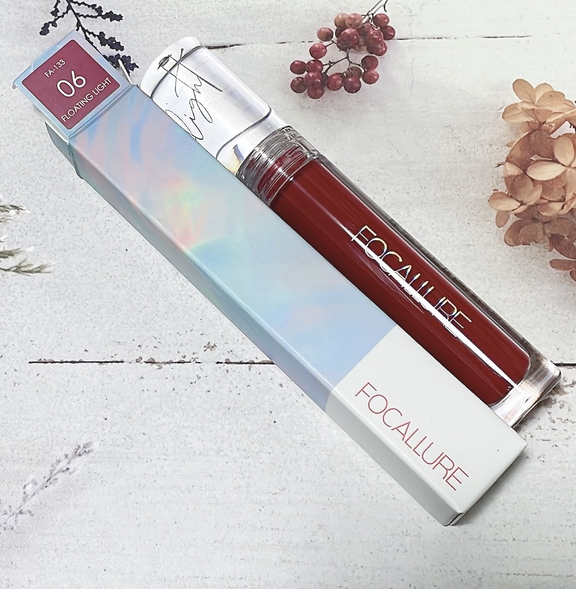 クリスタルミラーティント/FOCALLURE/リップティントを使ったクチコミ（2枚目）