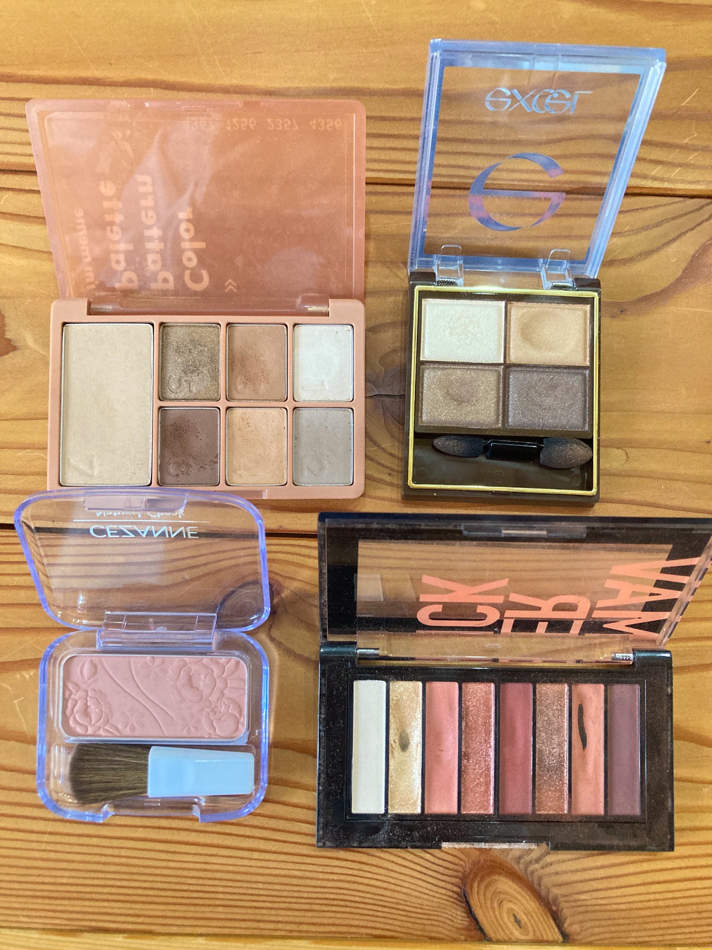 スキニーリッチシャドウ/excel/アイシャドウパレットを使ったクチコミ(2枚目)