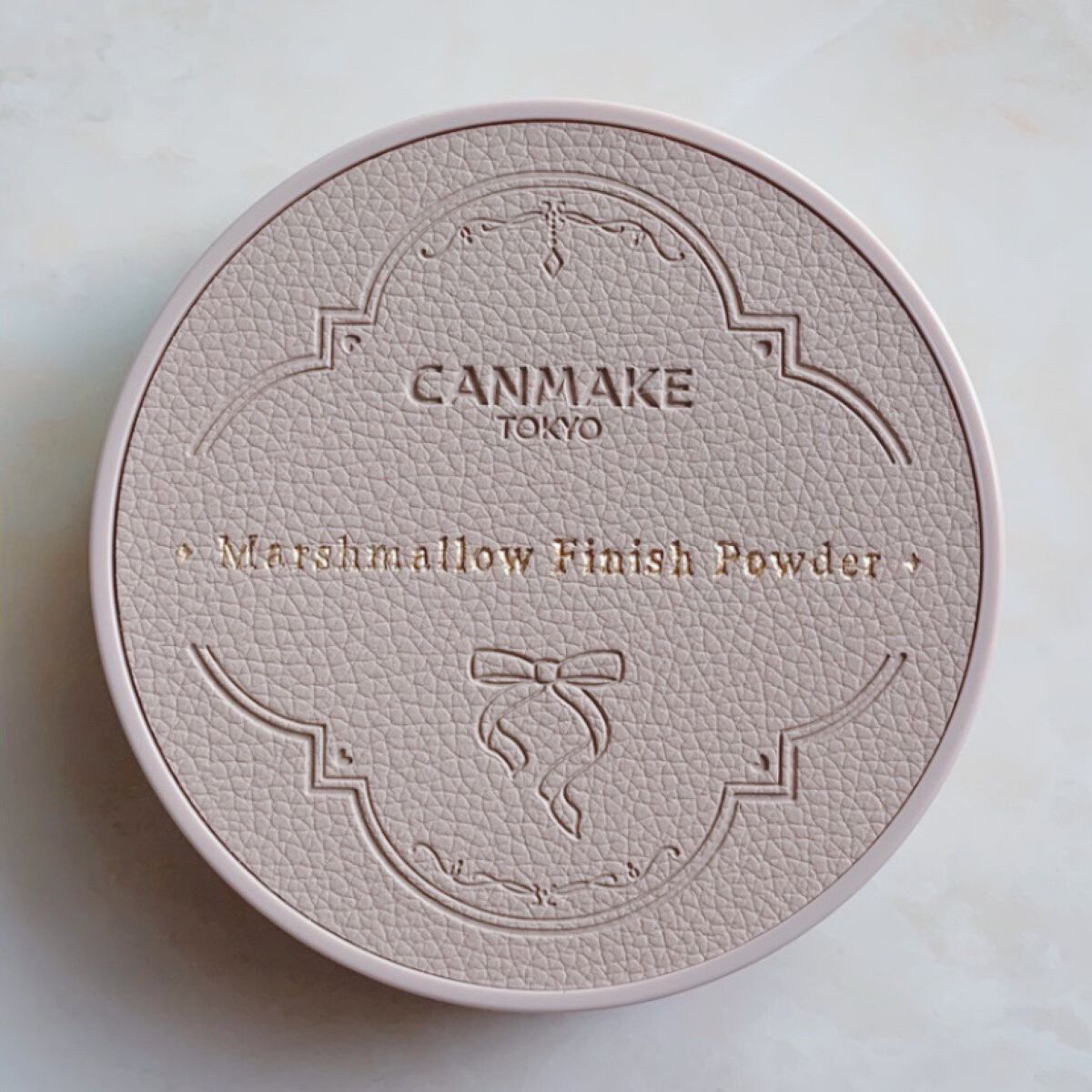 マシュマロフィニッシュパウダー　～Abloom～ 01 ディアレストブーケ（レザー調容器）/キャンメイク/プレストパウダーを使ったクチコミ（2枚目）