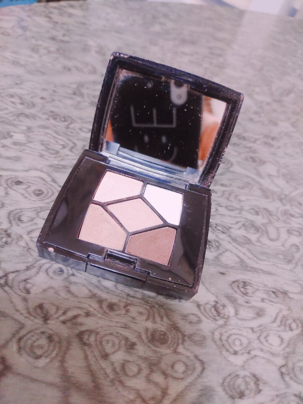 【旧】サンク クルール/Dior/アイシャドウパレットを使ったクチコミ（2枚目）