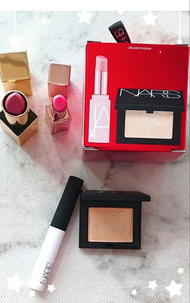 ミニオーガズム リップ＆ハイライターデュオ/NARS/ハイライトを使ったクチコミ（2枚目）