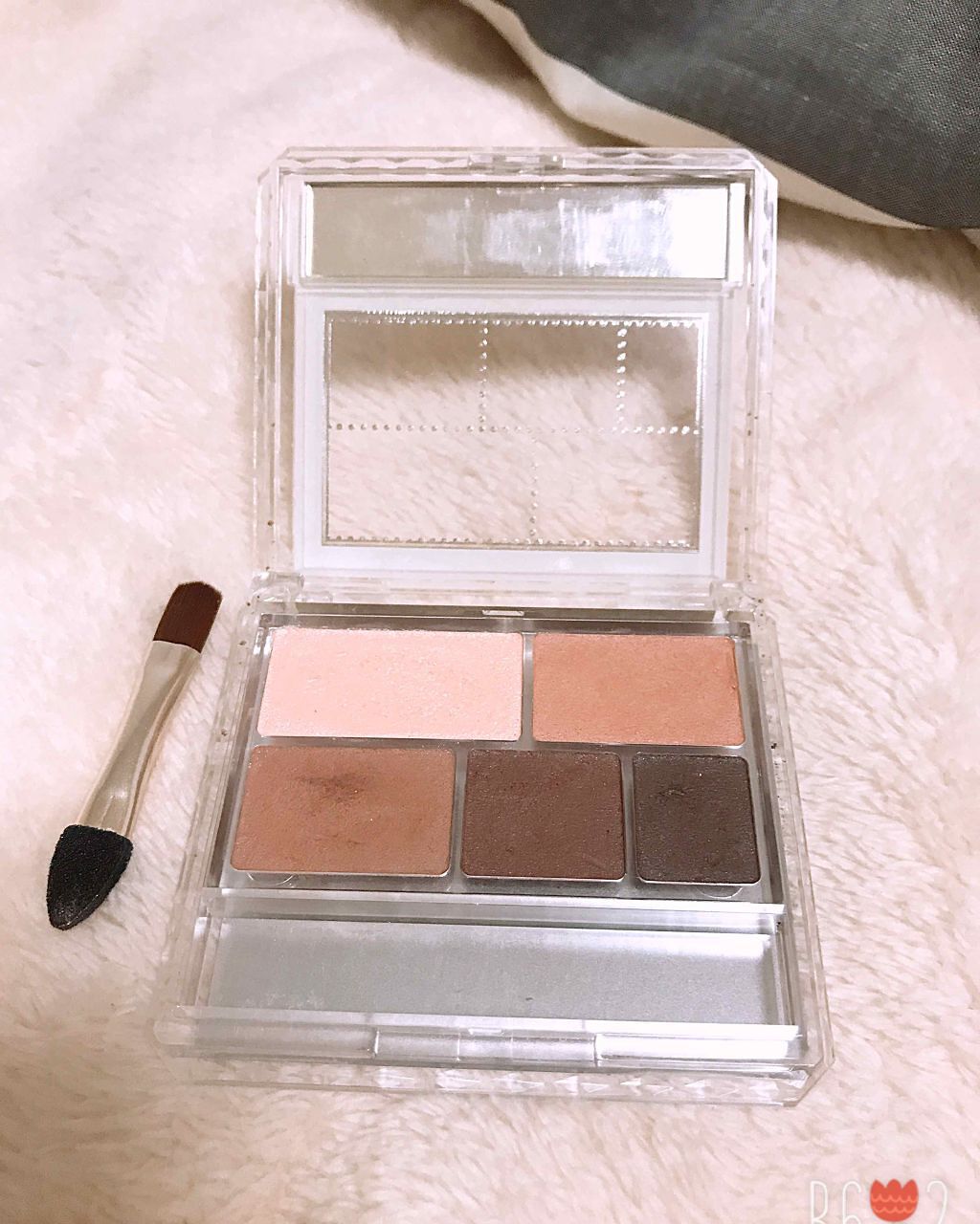 パーフェクトマルチアイズ/キャンメイク/アイシャドウパレットを使ったクチコミ（2枚目）